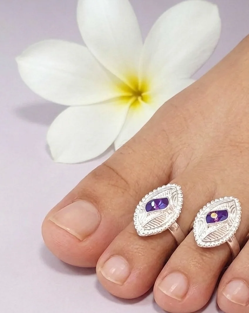 Women|Girls Toe Ring | Artificial Jewellery | Daily Wear Stylish Bichiya | Adjustable Silver Plated Toe Rings | Traditional & Modern Design | 2 Pair |4 Pieces image 2