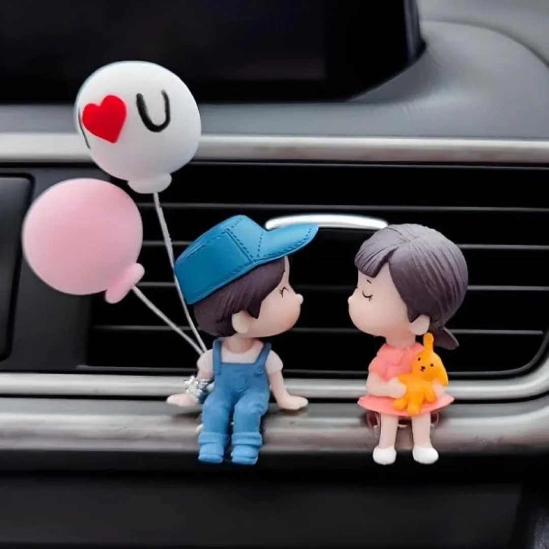 Cute Couple Car Dashboard Decoration Mini Romantic Doll Car Interior Ornament Balloon Couple Figurine Dashboard Showpiece Car Decor Accessory for Gift and Car Styling image 2