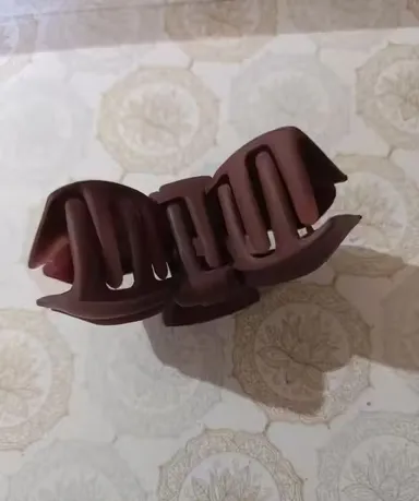 Large Matte Brown Plastic Hair Claw Clip for Women Thick Hair Strong Grip Non Slip Banana Jaw Clip Stylish Hair Clamp for Daily Use Party Makeup Hair Accessories India thumbnail 1