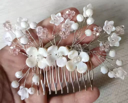 Women Pearl Crystal Bridal Hair Comb Floral Wedding Hair Accessory Handmade Beaded Hair Pin Clip Elegant Bridal Hair Jewellery For Bride Party Wedding Hairstyle image 1