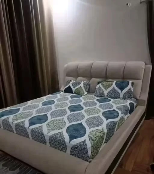 Aarvi Elastic Fitted Bedsheet Double King Size with Pillow Covers Soft Glace Cotton Printed Bed Sheet Washable Breathable Anti Slip Mattress Cover India image 2