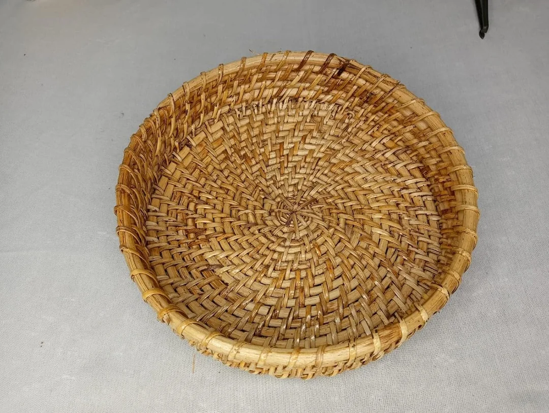 ADMIRATION Handwoven Round Rattan Cane Serving Tray 35cm Decorative Basket Tray for Tea Coffee Snacks Fruits Wedding Birthday Home Decor Table Display Organizer image 3