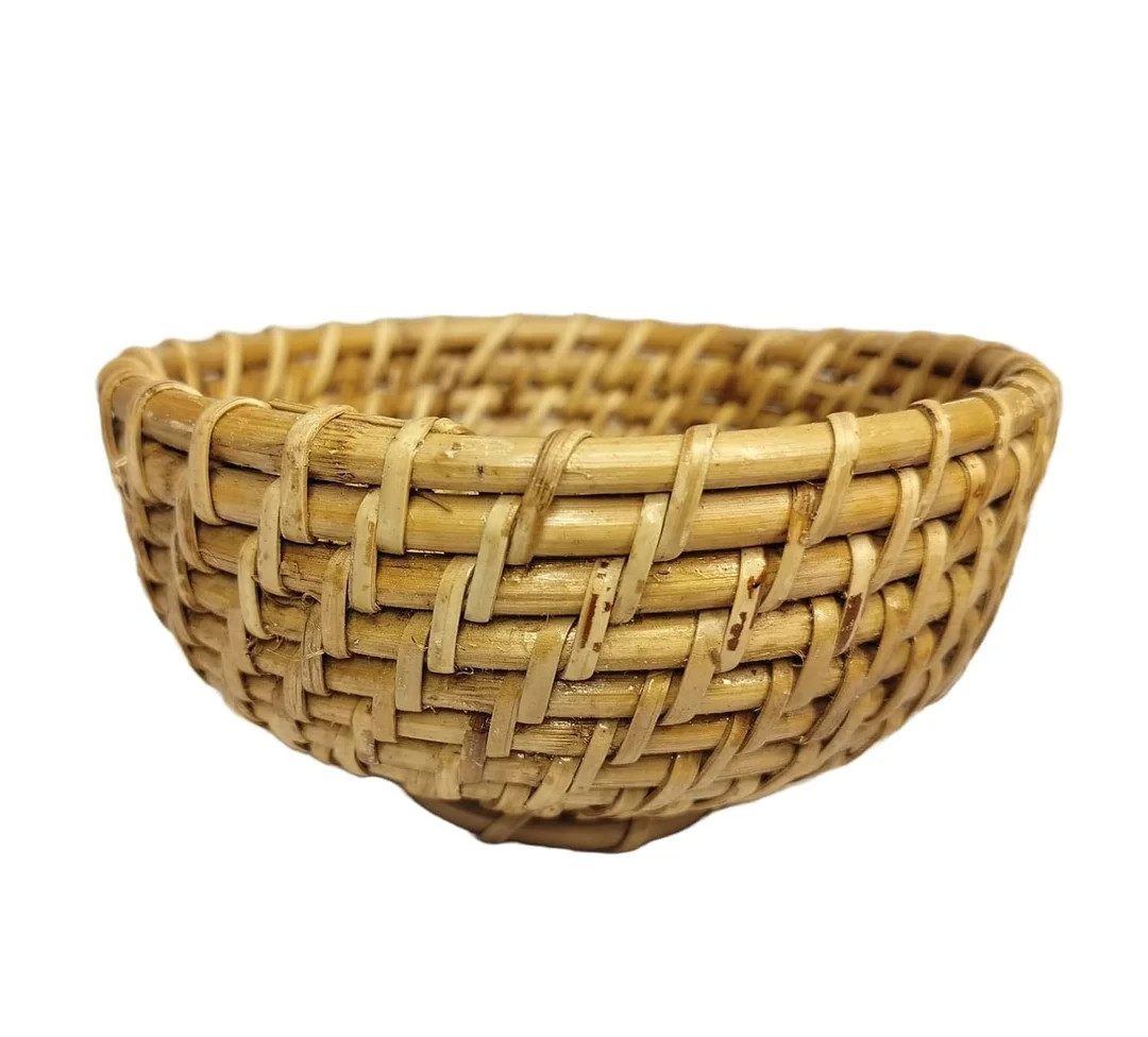 Assam Admiration Handmade Bamboo Cane Serving Tray Round Decorative Platter with Handle Natural Eco-Friendly Tea Breakfast Fruit Snack Serving Tray for Home Kitchen Table Decor image 1