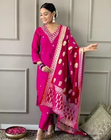 Pink Embroidered Women Kurta Set with Dupatta Ethnic Straight Kurti Pant Suit Festive Wear Office Wear Cotton Blend Traditional Indian Salwar Suit for Women Pink Embroidered Women Kurta Set with Dupatta Ethnic Straight Kurti Pant Suit Festive Wear Office  thumbnail 2