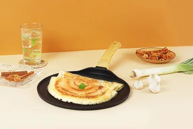 CELLO Castello 28 cm Die Cast Aluminium Flat Tawa Induction Base 4 mm Thickness Non‑Stick Scratch‑Resistant Heavy Duty Kitchen Cookware for Dosa Roti Chapati thumbnail 1