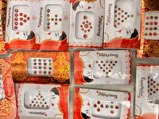 Pack of 6 Random Design Bindi Pack for Women Traditional Self Adhesive Forehead Stickers Bridal Daily Wear Multi Colour Round Fancy Bindis Set India image 3