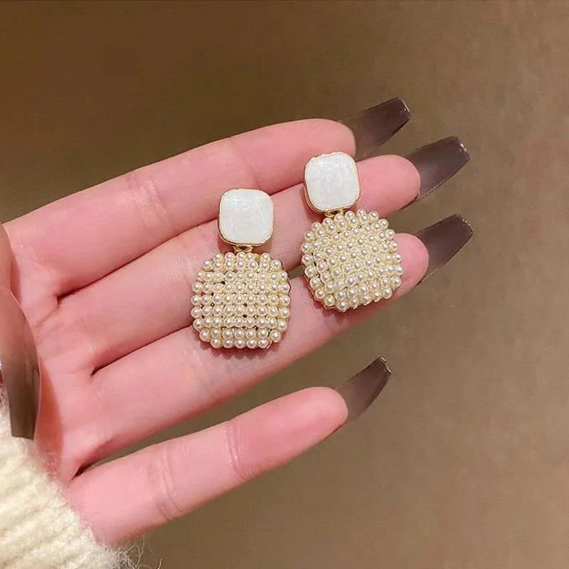 Smart Casual Earrings for Women and Girls Studs and Hoop Earrings Set Lightweight Daily Wear Fashion Jewellery Gold Plated Alloy Stylish Earrings Combo image 4