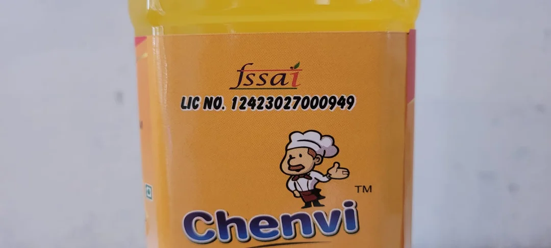 1 Litre Cold Pressed Groundnut Oil Chenvi Oils Pure Natural Peanut Oil Wood Pressed Kachi Ghani Edible Cooking Oil Healthy Heart Friendly Oil for Daily Cooking India image 4