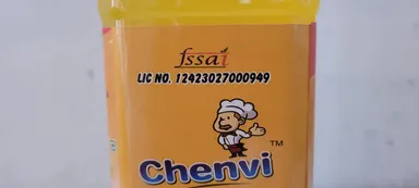 1 Litre Cold Pressed Groundnut Oil Chenvi Oils Pure Natural Peanut Oil Wood Pressed Kachi Ghani Edible Cooking Oil Healthy Heart Friendly Oil for Daily Cooking India thumbnail 3
