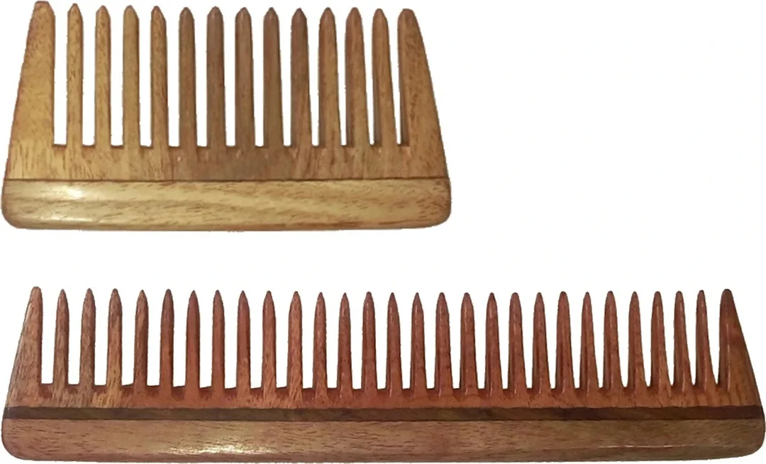 Ginni Marketing Combo of 2 Neem Wood Combs – Regular Detangler 7.5 Inch & Small/Baby Detangler 4 Inch, Anti-Bacterial, Chemical-Free Hair Grooming for All Ages image 2