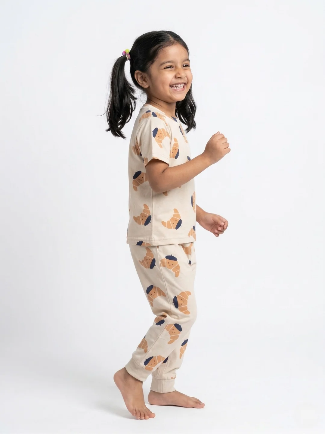 TIKQ Baby Girls Casual T-shirt and Pant Set Soft Cotton Comfortable Daily Wear Toddler Outfit  Light Crem 4-5 Years image 3
