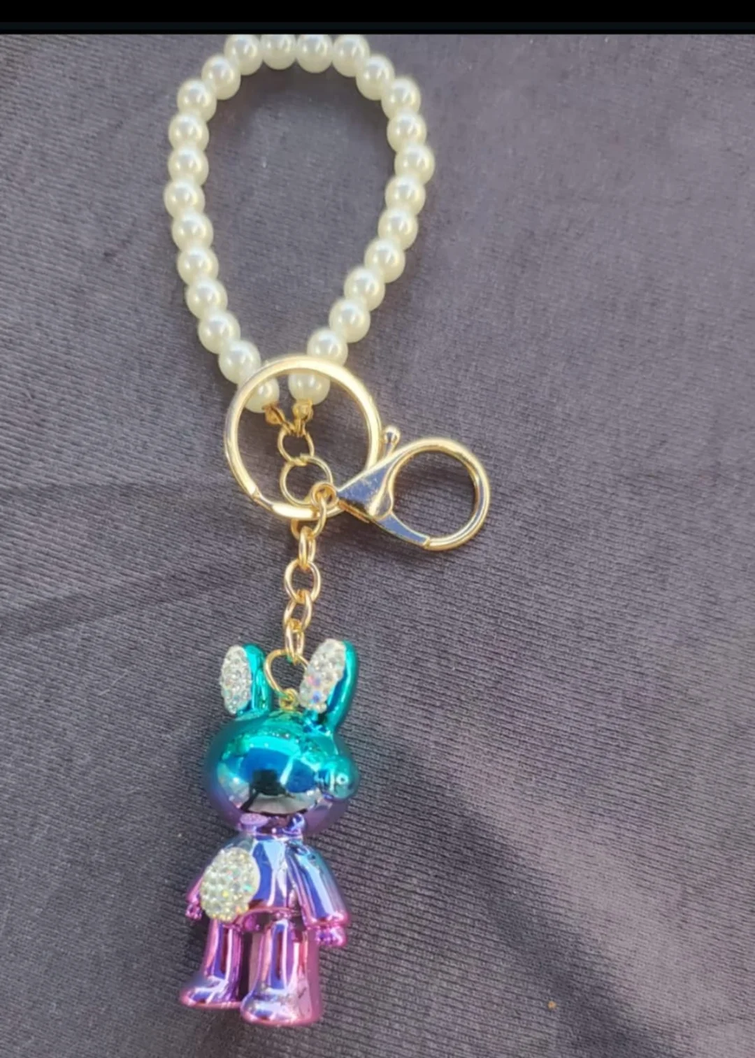 Luxury Rhinestone Rabbit Keychain with Faux Pearl Wristlet Strap for Women Crystal Bunny Bag Charm Car Key Holder Elegant Cute Handbag Accessory Gift India image 1