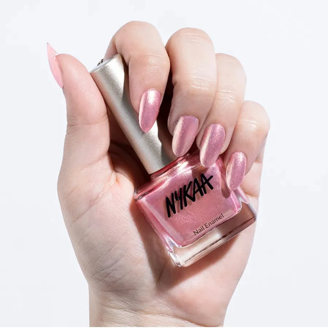 Nykaa Glitter Nail Enamel Glitz & Gram Pink Sparkling Long Lasting Quick Dry Chip Resistant Glossy Shine Party Wear Nail Polish for Women India Salon Finish Nail Colour image 1
