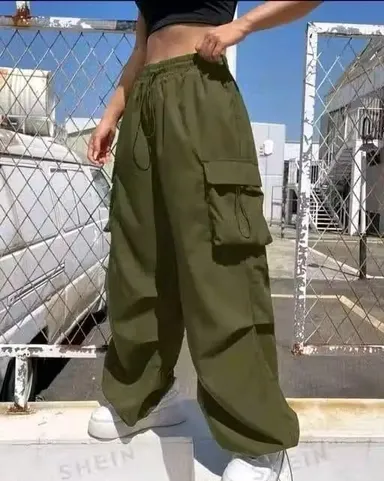 Women Solid Cargo Trouser Pants Non Stretch Cotton Blend High Waist Relaxed Fit Multi Pocket Utility Pants Stylish Casual Cargo Pants for Women India Daily Wear Travel Streetwear Fashion Track Pant L thumbnail 0