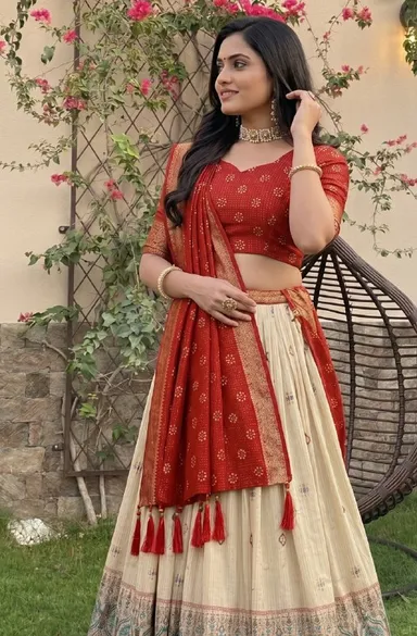 Women Lahenga Choli Red Free Size thumbnail 1