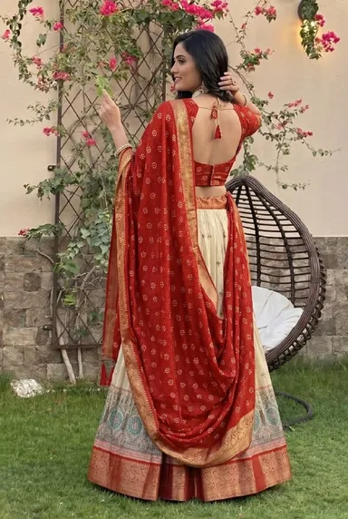 Women Lahenga Choli Red Free Size thumbnail 2