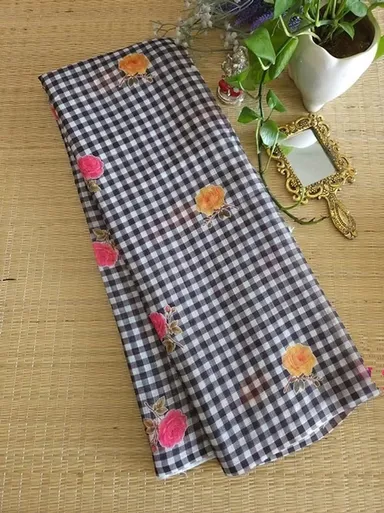 Pink Gingham Check Organza Saree with Floral Digital Prints and Tassel Border Detailing Elegant Black and White Gingham Free Size thumbnail 1