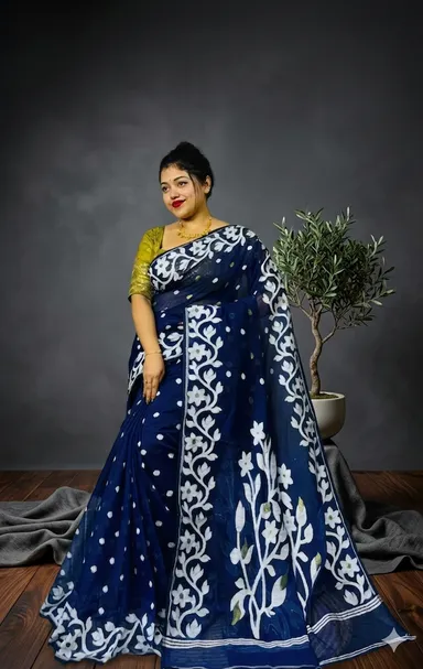 DHAKAI JAMDANI. Women's Rich Soft Cotton Dhakai Jamdani Saree with Elegant Floral Border and Buti Work- BLUE thumbnail 0