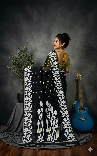 DHAKAI JAMDANI. Women's Rich Soft Cotton Dhakai Jamdani Saree with Elegant Floral Border and Buti Work - BLACK thumbnail 1