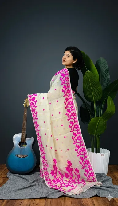 DHAKAI JAMDANI. Women's Rich Soft Cotton Dhakai Jamdani Saree with Elegant Floral Border and Buti Work- WHITE RANI thumbnail 1