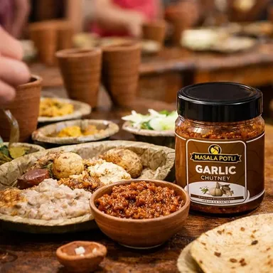 MASALA POTLI Rajasthani Garlic Chutney 250g Spicy Marwadi Lahsun Chutney Paste for Dal Baati Churma Authentic Homemade Rajasthan Style Red Chilli Garlic Chatni No Preservatives Traditional Indian Condiment thumbnail 3