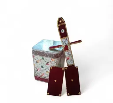 Premium Wedding Mandap Phera Set with Dulha Dulhan Mandap Box and Matching Phera Patta | Velvet Embroidery Traditional Hindu Wedding Ritual Decor Set for Marriage Ceremony thumbnail 2