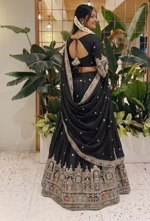 Designer Lehenga Choli for Women Wedding Wear Embroidered Party Wear Bridal Lehenga Choli Set with Dupatta Traditional Festive Ethnic Wear Ghagra Choli for Navratri Reception Engagement Functions Black Free Size image 3