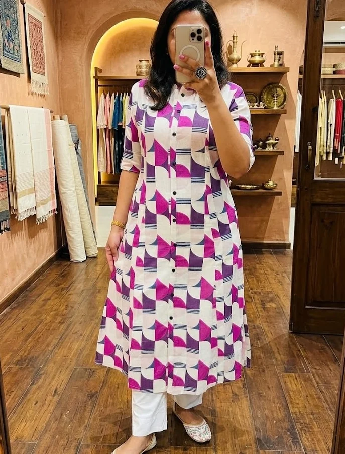 Women Geometric Print Purple and Pink Pure Cotton A-Line Kurta with Trousers Purple Pink M image 1