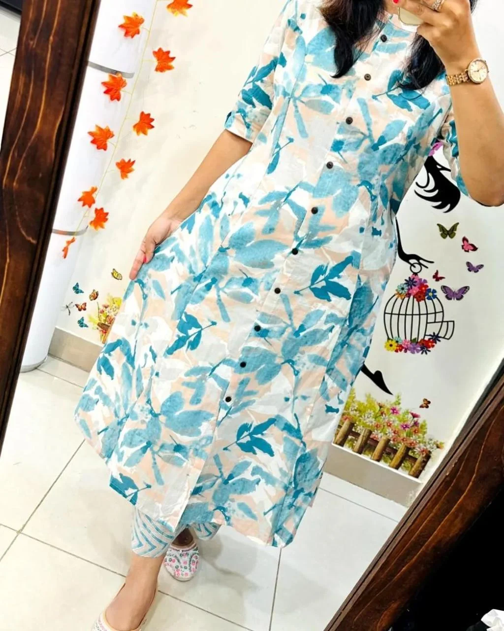 Women Floral Printed A-Line Kurti and Pant Set Blue and Beige Floral Print L image 2
