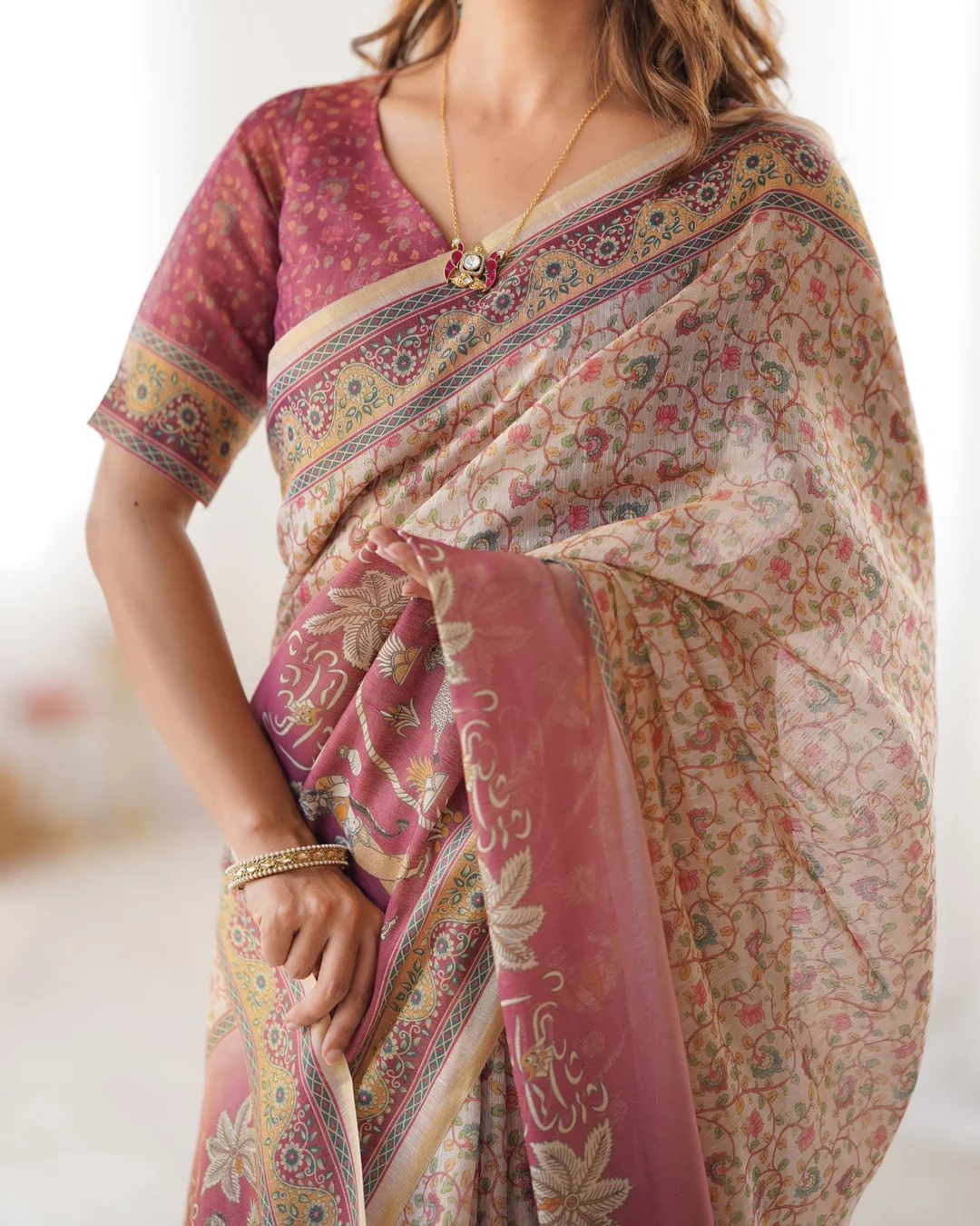 Floral Printed Pure Cotton Jamdani Saree for Women Soft Lightweight Traditional Ethnic Handloom Saree for Festive Office Casual Party Wear with Elegant Floral Design image 2