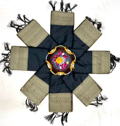 Black Silk Blend Saree with Temple Border and Woven Design for Women thumbnail 3