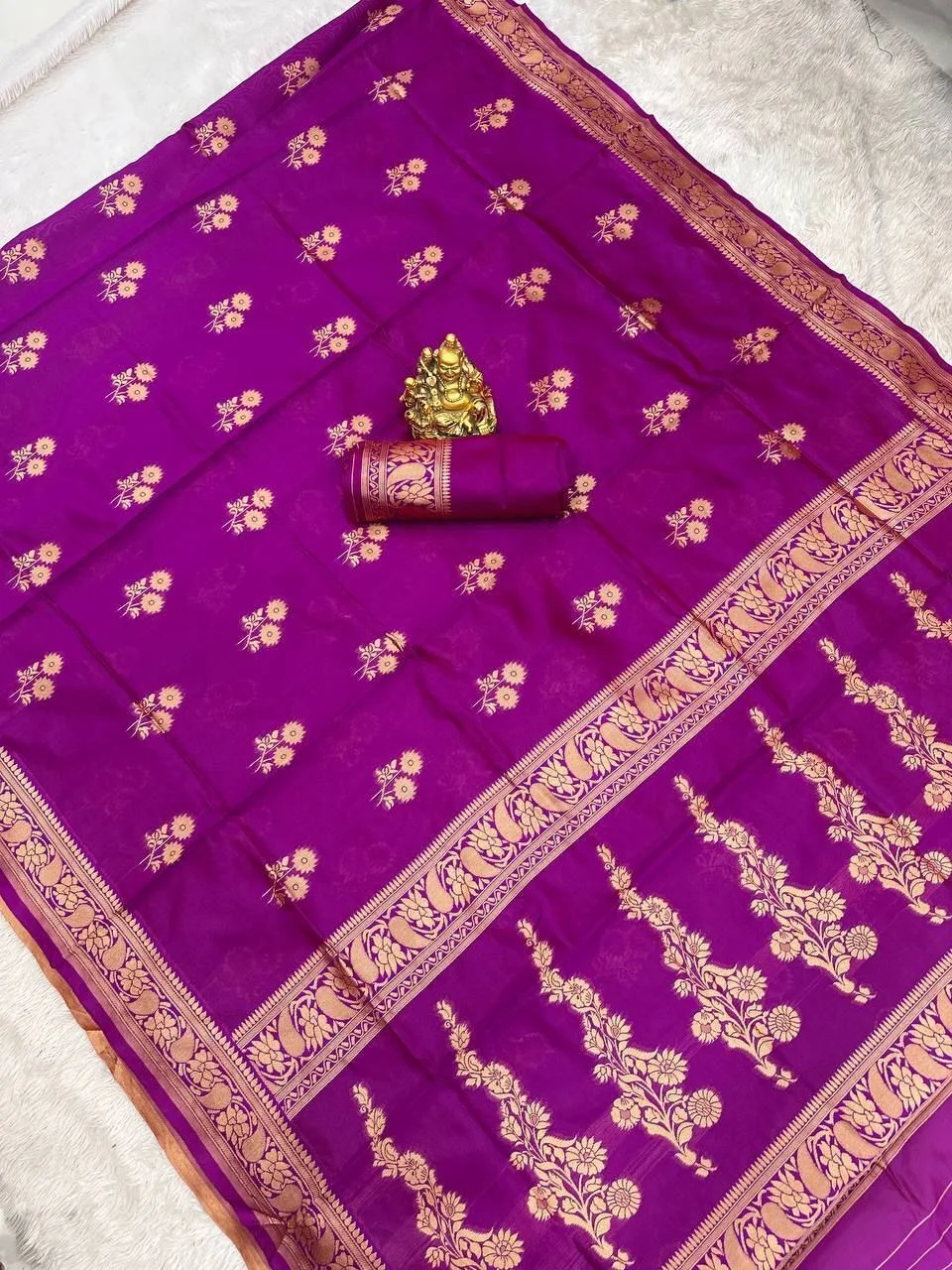 dark Purple Banarasi Cotton Silk Saree with Floral Woven Design & Temple Border for Women image 4