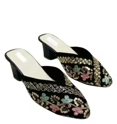 Modern Stylish Ethnic Heel Jutti for Women & Girls with Cushioned Sole, Traditional Punjabi Mojari Footwear, Designer Party Wear Slip-On Flats for Wedding, Festive & Casual Use Black 4 thumbnail 2