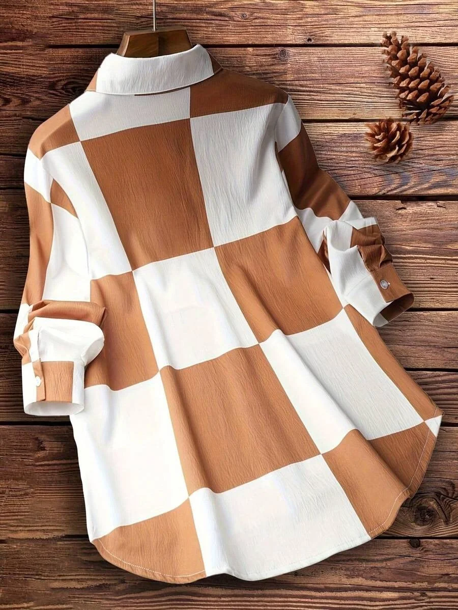 Women's Casual Two-Tone Colorblock Button-Down Shirt with Long Sleeves, Utility Chest Pockets, Relaxed Fit, Streetwear Casual Overshirt for Everyday Wear Button-Down Shirt XL image 2