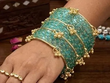 Green Glitter Bridal Chooda Bangles Set for Women with Gold Tone Ghungroo Latkan Design, Punjabi Bridal Chura Wedding Jewellery Set for Bride, Shimmer Finish Ethnic Bangles for Marriage Engagement Festivals Green 2.4 thumbnail 0