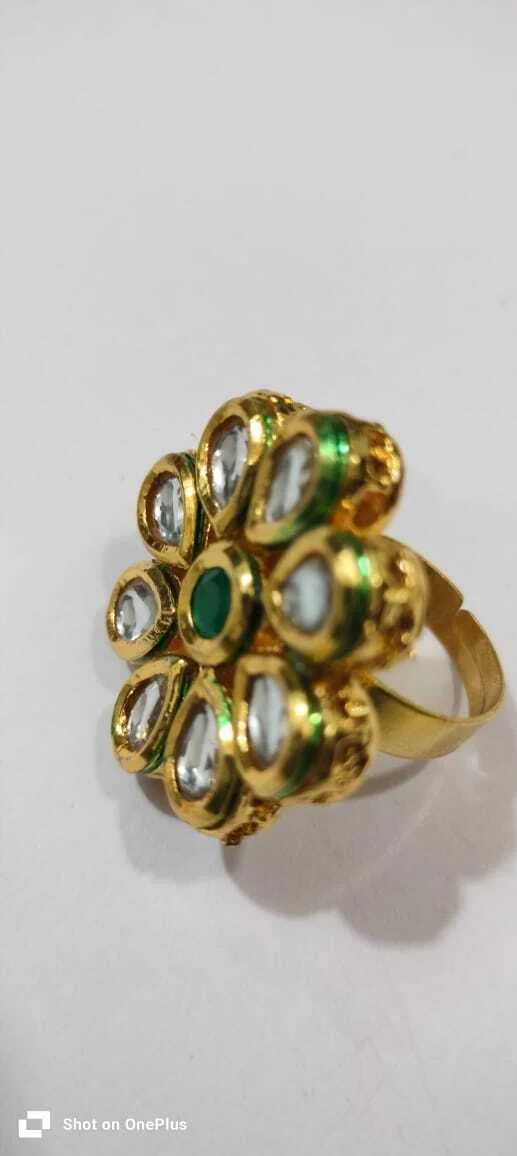 Traditional Ring with Kundan Stones, Floral Design, Color: Red, Green – Bridal and Wedding Jewelry image 4