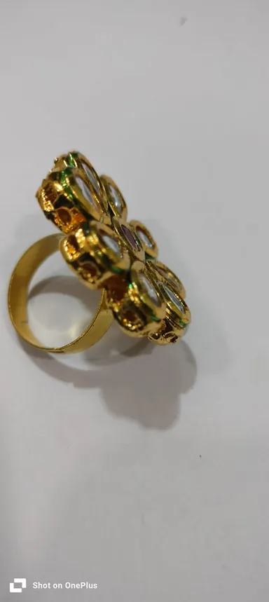 Traditional Ring with Kundan Stones, Floral Design, Color: Red, Green – Bridal and Wedding Jewelry thumbnail 5