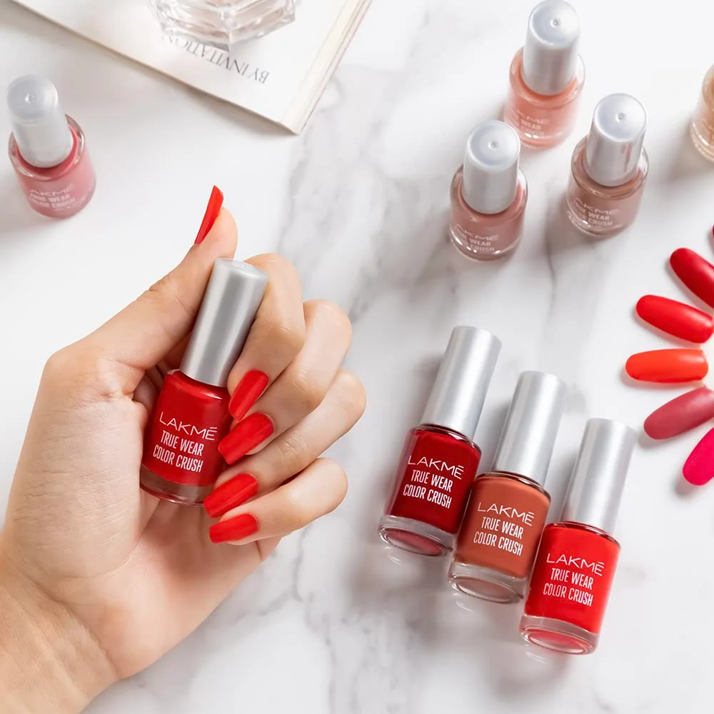 LAKMÉ True Wear Glossy Finish Nail Polish | Long Lasting & Vibrant Nail Paint, Quick-Dry, Affordable Color, 6ml image 7